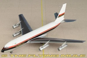 AeroClassics 1:200 707-138B Caribbean Airways G-AVZZ - Picture 1 of 1
