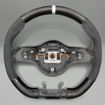 Volante Alcantara de fibra de carbono negro personalizado para Mercedes Benz 2018-2020 Foto 1 de 4