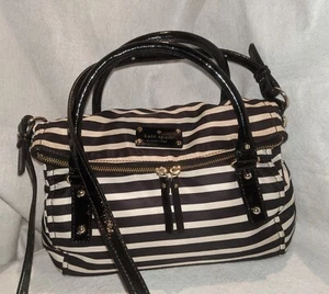 Kate Spade Leslie Black & White Stripe Nylon Handbag Flap Convertible Crossbody - Picture 1 of 12