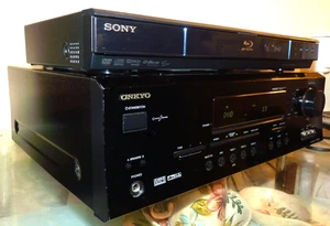 ONKYO TX-SR502 HT RECEIVER & SONY BDP-S350 BLU-RAY PLAYER!!! - Picture 1 of 7