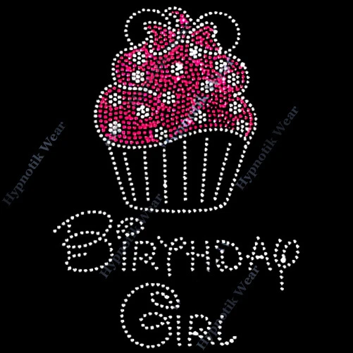 Передача со стразами «Девочка на день рождения с розовым кексом», утюг, с днем рождения - Изображение 1 из 1