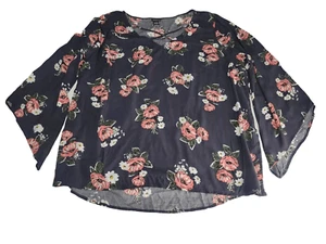 Torrid Slanted Bell Sleeve Floral Dark Gray Tunic Top Womens Plus Size 3 - Picture 1 of 8