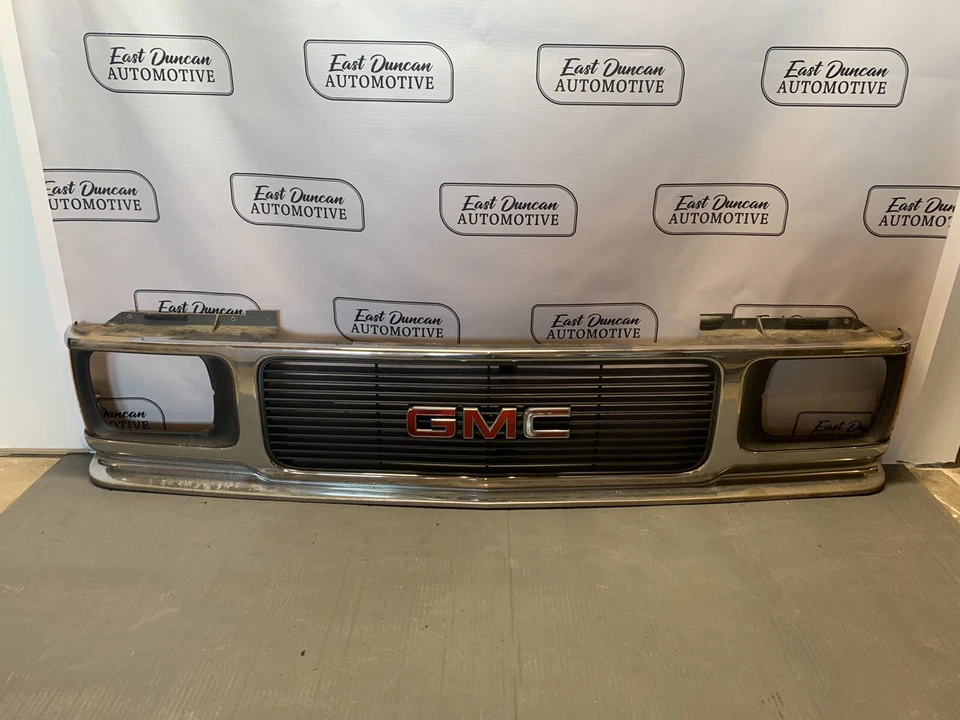 1994 吉米 SONOMA 铬格栅 原始设备制造商 — 第 1/4 张图片