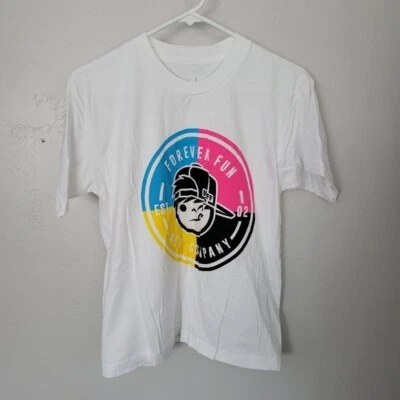 Neff NUEVO SIN ETIQUETAS Blanco Manga Corta Camiseta Gráfica Niños Mediana Azul Rosa Amarillo Foto 1 de 4