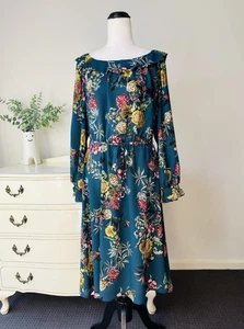 VERONIKA MAINE Size 10 Green Floral Dress Long Sleeved Tie Waist European Fabric - Picture 1 of 13