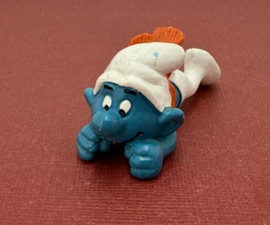Vintage Schleich 1978 ☆ Smurfs ☆ Super Smurf : Bobsled - PVC Figure #40201 - Bild 1 von 4