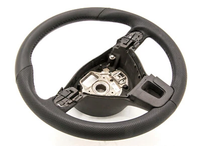 Lenkrad beziehen mit Leder für Volkswagen Passat B7 Bj. 2014 McarStyling ⭐⭐⭐⭐⭐ - Bild 1 von 4