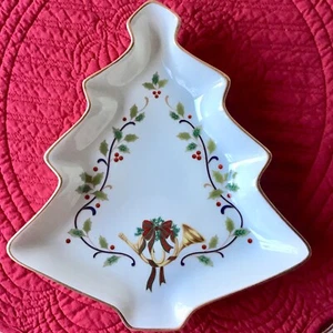 Mikasa Porcelain Candy Dish Christmas Tree Holiday Elegance Mint FK001 - Picture 1 of 5