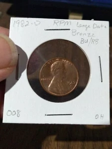 1982 D Lincoln Memorial Cent Error Repunched Mint mark Large Date Bronze  008 - Picture 1 of 6