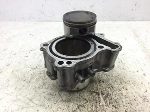 Cylinder & Piston Front SUZUKI GLADIUS SFV 650 2009 2010 CX111 - Picture 1 of 9