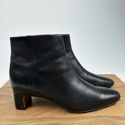 Mujeres Vince Hilda Cuero Negro Tacón Bloque Cremallera Botines Talla 9 M Usado en Excelente Condición Foto 1 de 4