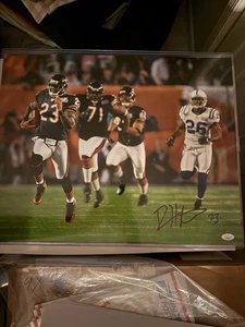 Autographed/Signed Devin Hester Chicago Bears 16x20 Football Photo JSA COA… - Picture 1 of 2