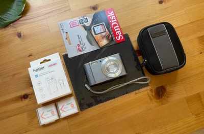 Sony CyberShot DSC-W810 Digital Camera Silver w/ New SD, Batts, & Charger-Nice! - Image 1 of 4