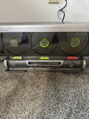 Raro reproductor de CD triple lineal Emerson MS3100 3 CD AM FM MS3100U CON altavoces descripción Foto 1 de 4