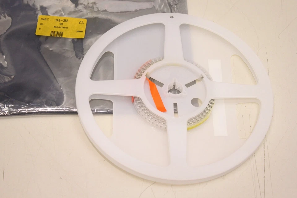 143-352 1Kohm 1% 0,25W 50ppm 1406 WRM Metallschicht SMD Widerstand 143352 OVP - Bild 1 von 1