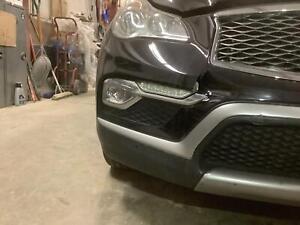 Used Lower Grille fits: 2017  Infiniti qx50 lower bumper mounted ends Lo