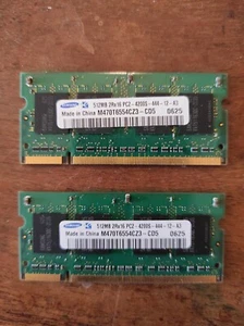 2x RAM Samsung M470T6554CZ3-CD5 2x 512MB PC2-4200S DDR2 CL4 SODIMM - 1gb totale - Foto 1 di 2