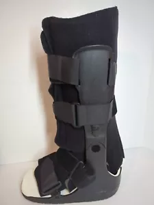 Orthopedic Walking Boot Padded Brace Royce Medical Equalizer, Size Medium - Picture 1 of 9