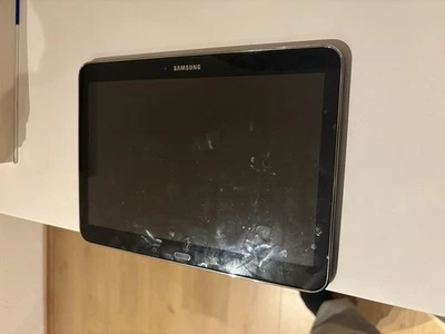 Samsung Galaxy Tab 4 mit LineageOS - Bild 1 von 3