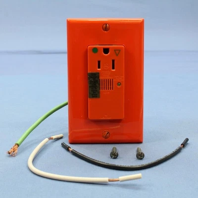 Leviton ORANGE Isolated Ground Hospital Surge Receptacle Outlet 15A 8281-IGO - Image 1 of 4