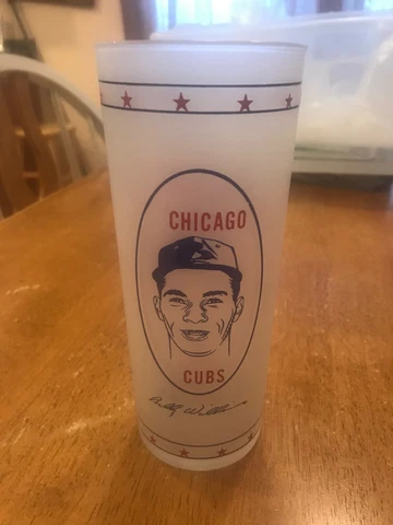 1969 CHICAGO CUBS BILLY WILLIAMS FROSTED GLASS TUMBLER QTY AVAILABLE Cover