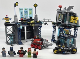 Lego 6860 The Batcave 100% Complete All Mini Figs & Manual