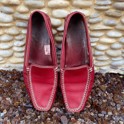 TOD’S Mocassini da guida Tod's donna classici in pelle rossa. Taglia 6 (36). Ottime condizioni!