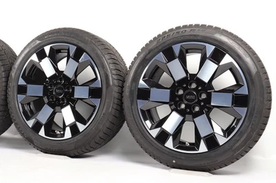 Original MINI F60 Countryman Winterräder 18 Zoll Untamed Spoke 897 46395 - Bild 1 von 4