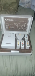 Norelco Travel Care International Travel Kit con 6 adattatori - Foto 1 di 11