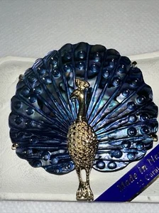 22ct Gold Plated Peacock Shell Mother Of Pearl Blue Brooch New Zealand - Picture 1 of 12