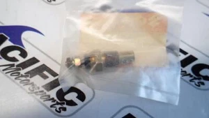 NEW OEM SUZUKI WATER TEMP SENDING UNIT GSX R 1100 INTRUDER 700 800 MADURA 1200 - Picture 1 of 2