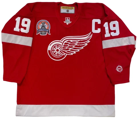 STEVE YZERMAN DETROIT RED WINGS KOHO 2002 STANLEY CUP JERSEY SIZE XL Cover