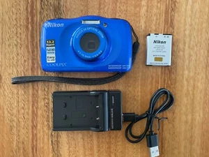 Nikon Coolpix S33 Digital Camera Blue 13.2MP Waterproof Shockproof - Picture 1 of 17
