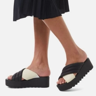 SOREL Mujer 8.5 Cameron Puff Plataforma Deslizable Sandalia Cuero Negro Blanco Forma Plana Foto 1 de 4