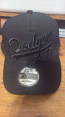 New Era 男式帽子洛杉矶道奇队黑色标志基本平沿帽美国职棒大联盟球队 — 第 1/4 张图片