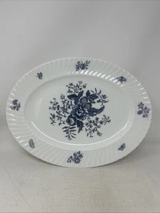 ROYAL WORCESTER BLUE SPRAYS PATTERN 15 1/2” PLATTER - Picture 1 of 2