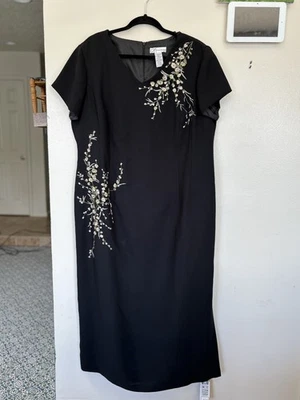 Vintage dress barn black floral long dress size 18W excellent condition - Image 1 of 3