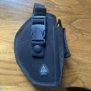 UTG Right Hand Holster #PVC-H178B Holster Only Pre-owned - Picture 1 of 3