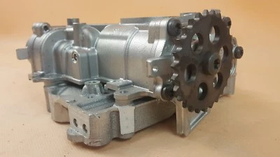 Original BMW M5 F90 S63B44Tx Oil Pump 7852262 S63 Oil Pump M - Image 1 of 3