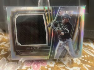 2020 Panini Select Luis Robert Silver Prizm Patch /250 Rookie Card