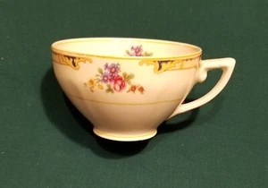 Antique 1928 W.H. GRINDLEY WINDSOR IVORY ENGLAND TeaCup t2 REG.737554 - Picture 1 of 3