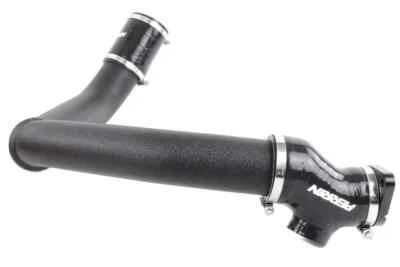 Tubo de carga de aluminio Perrin (negro) para motor Subaru WRX FA20DIT 2015-2021 Foto 1 de 4