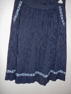 M&S NAVY PIN STRIPE COTTON MIX ELASITCATED WAIST SKIRT. SIZE 14 - Picture 1 of 5