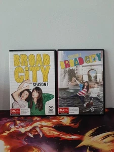 Broad City : Season 1 & 2 DVDs 🍿 Fast Tracked Shipping  - Picture 1 of 4