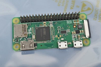 Raspberry Pi Zero W V1.1 - Einplatinencomputer - mit GPIO Leiste - funktionsfähi - Bild 1 von 2