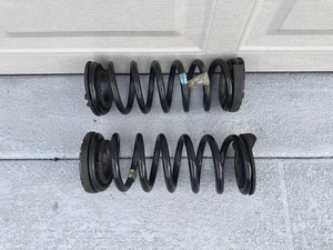 Juego de 2 resortes helicoidales de suspensión trasera Lincoln MKZ 2013-2020 LH RH OEM - Imagen 1 de 14