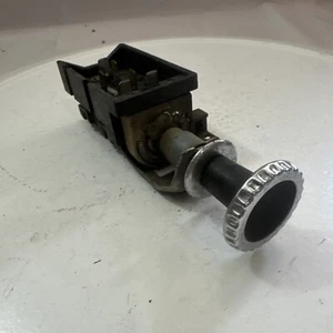 1957-1963 GM Headlight Light Lamp Switch - 1995095 - Picture 1 of 8
