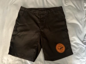 Burberry Men's Black Shibden Shark-Print Chino Shorts 52 - Picture 1 of 11