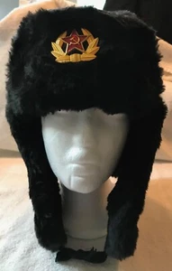 Black Hat Faux Fur Soviet Badge Red Star Sickle wth Laurel Wreath Sz 7.25/58 NEW - Picture 1 of 12
