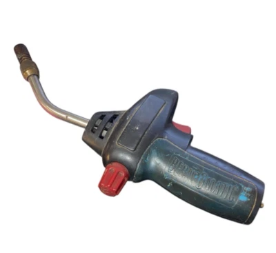 Cabezal de antorcha de propano autoencendido BernzOmatic Quickfire Foto 1 de 4